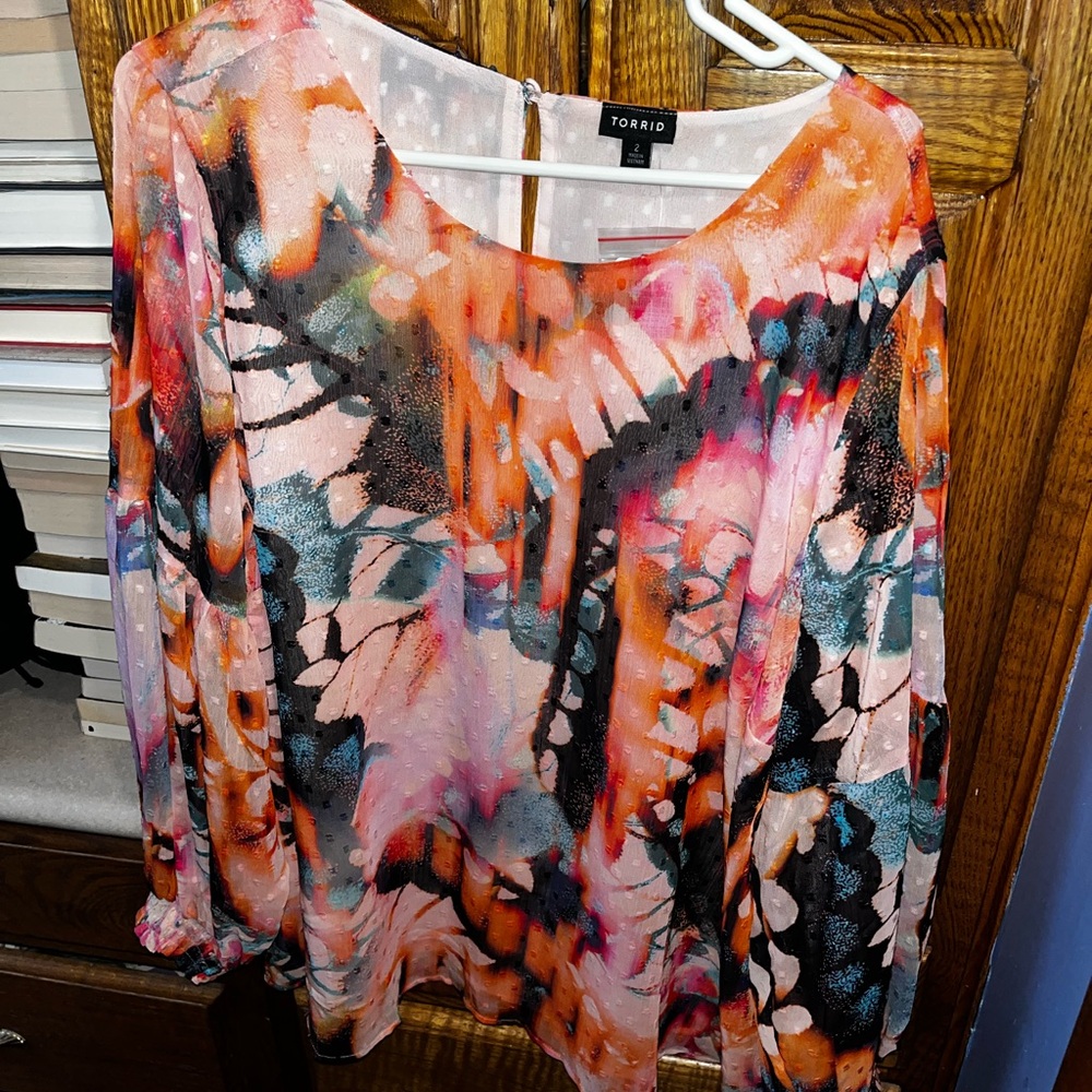 Torrid Pink Relaxed Graphic Long Sleeve Blouse